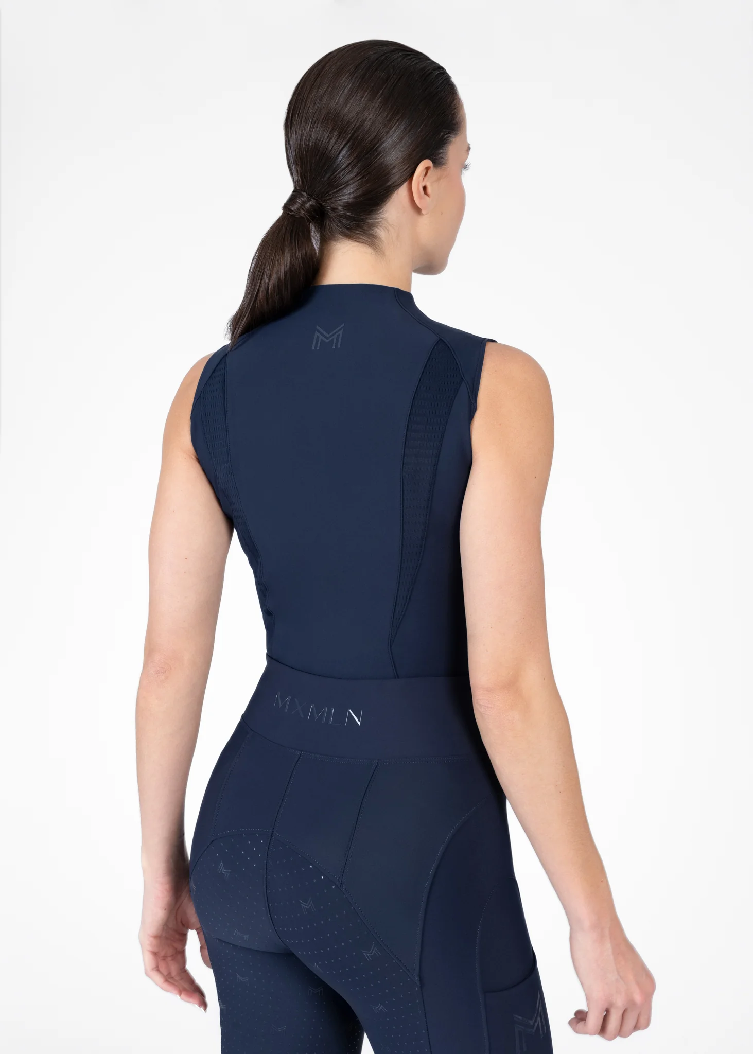 Frame Sleeveless Base Layer (Navy) - Image 4