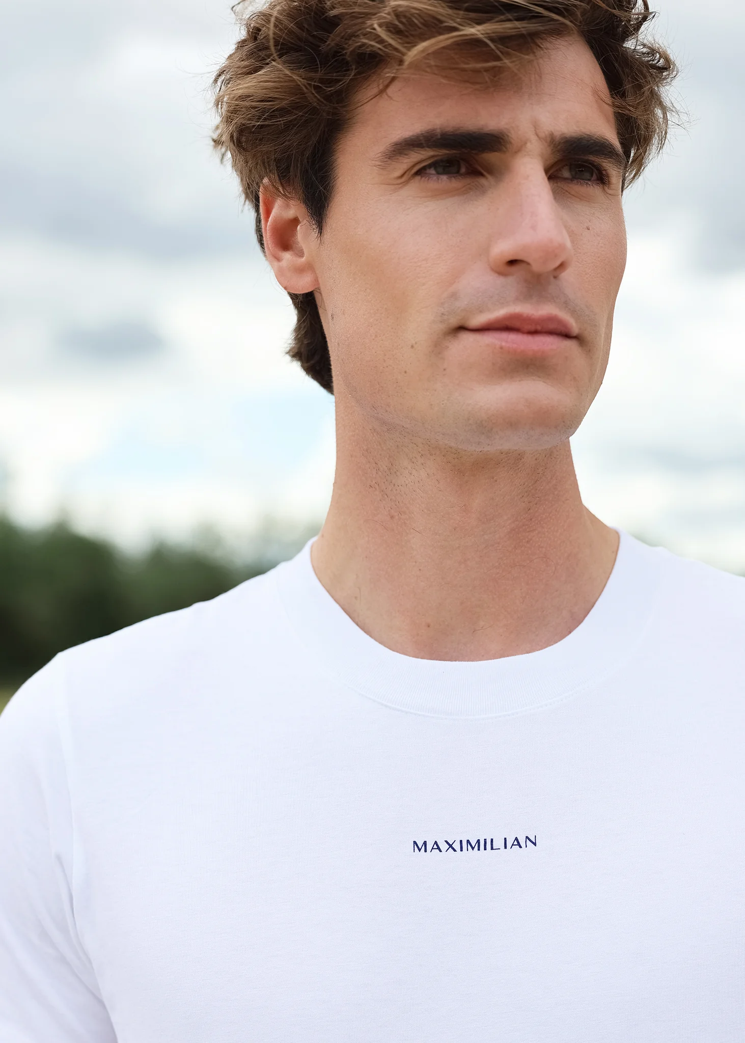 Men Symbol T-Shirt (White/Navy) - Image 6